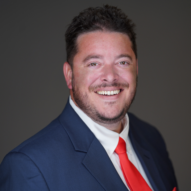 Images Exencial Wealth Advisors