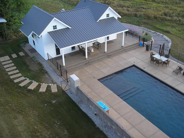 Images Poolside, Inc.