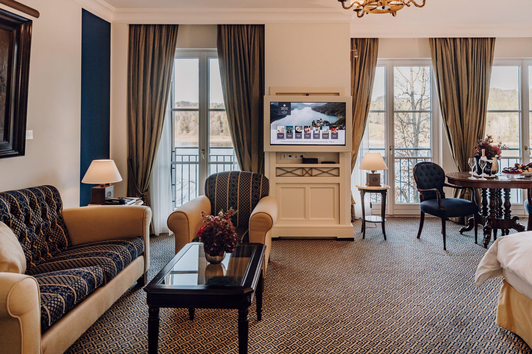 Schloss Fuschl, a Luxury Collection Resort & Spa, Fuschlsee-Salzburg, Schloss Strasse 19 in Hof Bei Salzburg