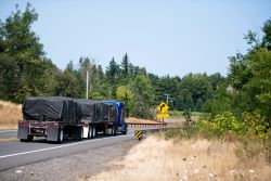 Regional Flatbed Trucking & Transportation Services