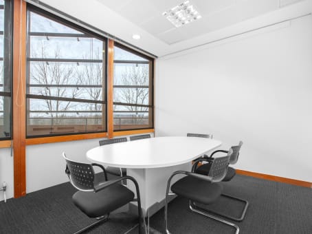 Images Regus - Heathrow, Stockley Park, The Square