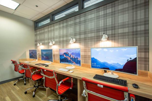 Images The Flats at Norman