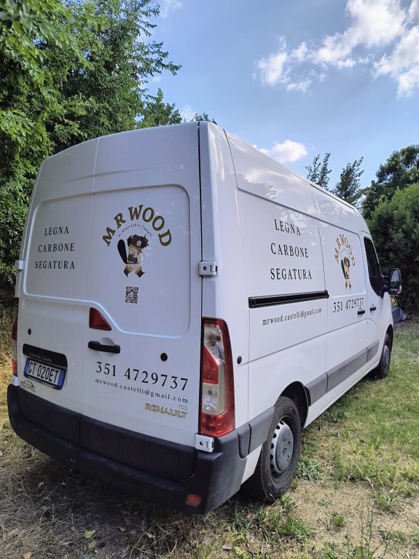 Images Mr Wood di Alessandro Castelli