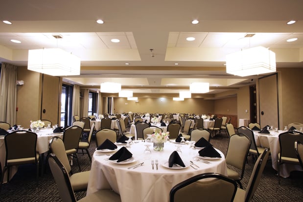 Images Holiday Inn Phoenix - Chandler by IHG