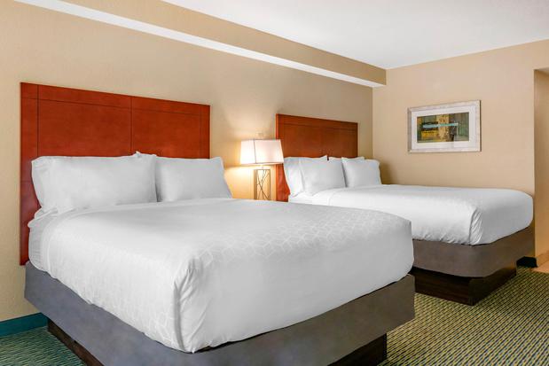 Images Holiday Inn Resort Orlando Lake Buena Vista by IHG