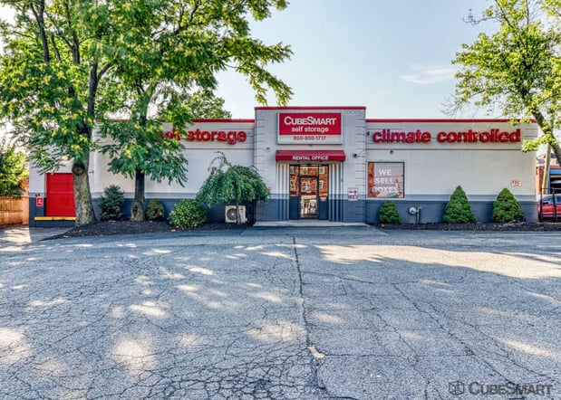 Images CubeSmart Self Storage