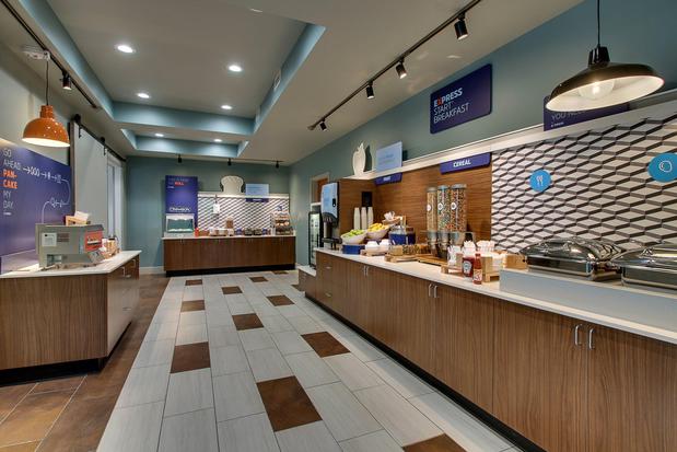 Images Holiday Inn Express & Suites Atlanta NW - Powder Springs by IHG