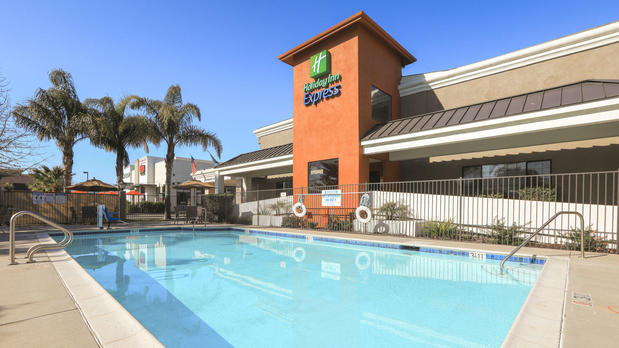Images Holiday Inn Express Lompoc, an IHG Hotel