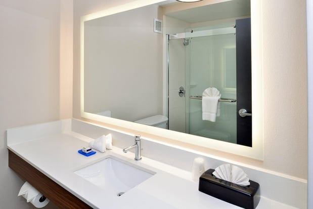 Images Holiday Inn Express Winston-Salem Medical Ctr Area by IHG