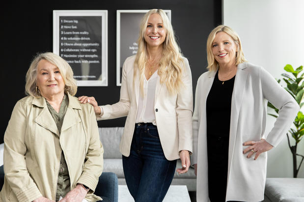 Images Kristin Clark | Clark Group Real Estate Team
