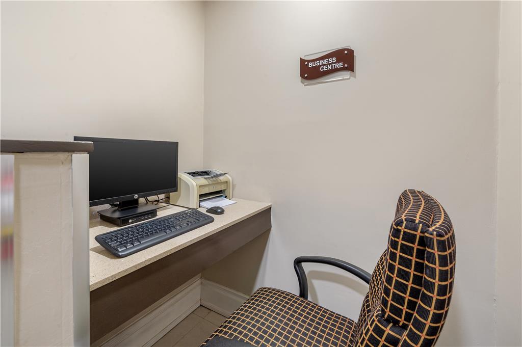 Images SureStay by Best Western Kemptville