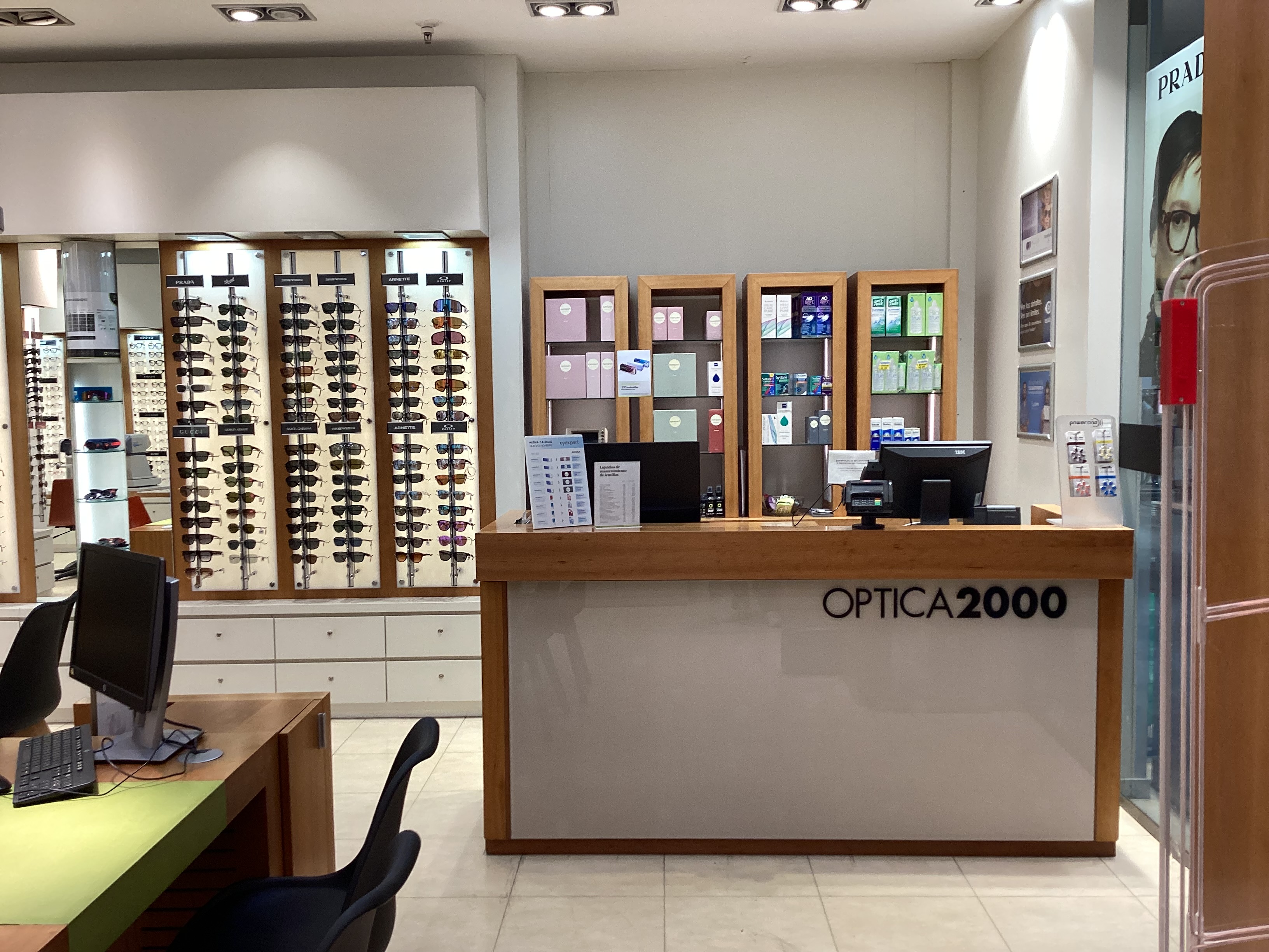 Images Optica2000 Hipercor GranCasa