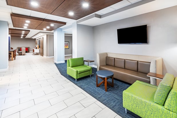 Images Holiday Inn Express & Suites del Rio by IHG