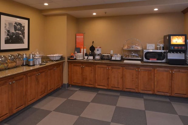 Images Hampton Inn & Suites Bakersfield North-Airport