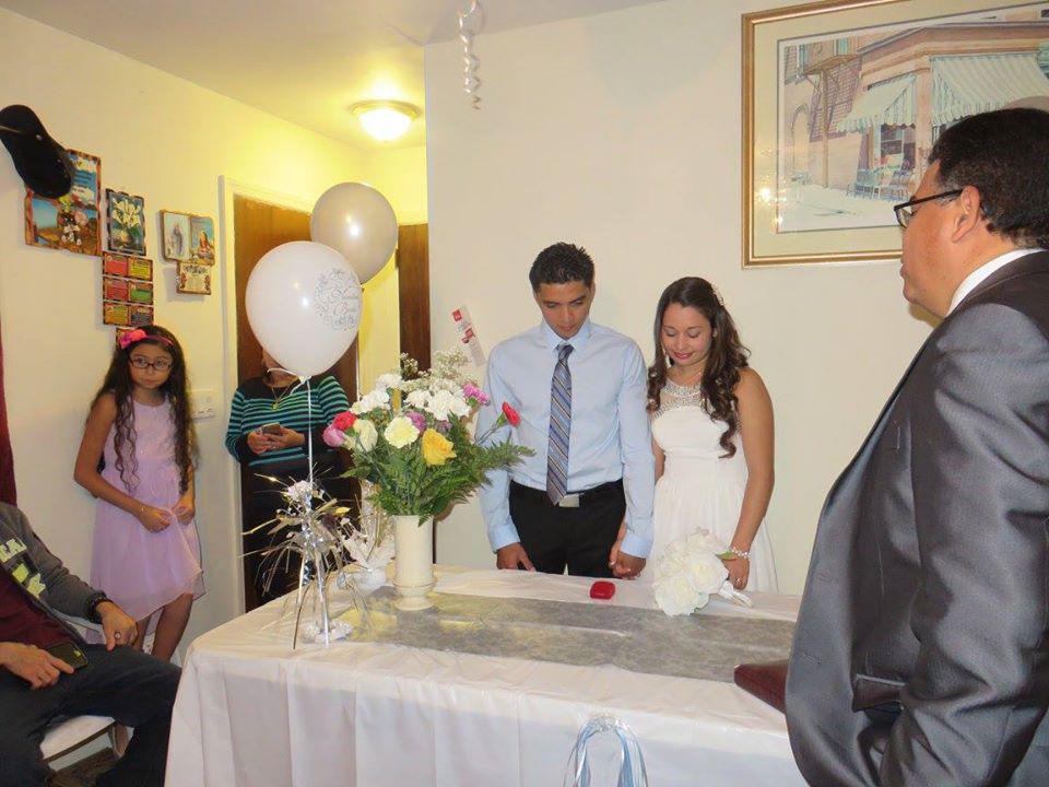 Pastor Efrain Reyes Civil Weddings & Religious Ceremonies Photo