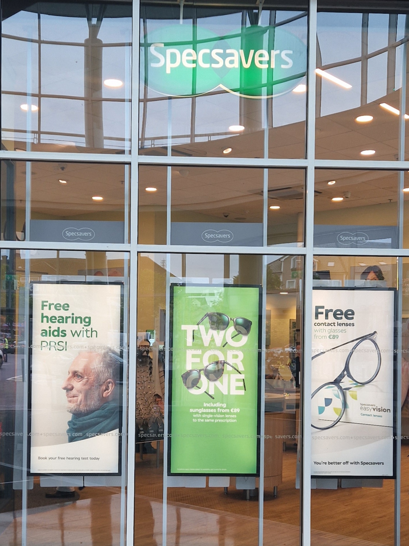 Specsavers Opticians & Audiologists - Athlone 4