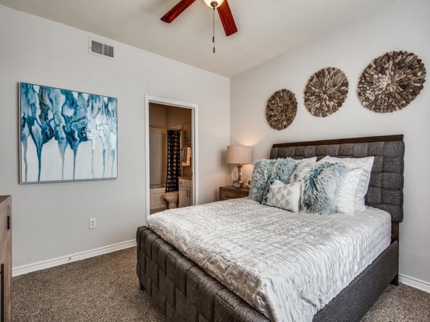 Images Avery Apartments