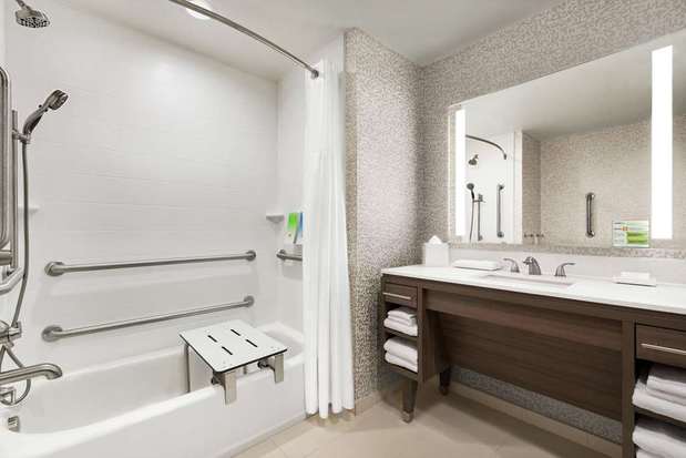 Images Home2 Suites by Hilton Ridley Park Philadelphia Airport South