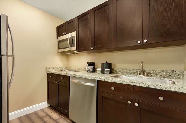 Images Embassy Suites by Hilton Savannah Historic District