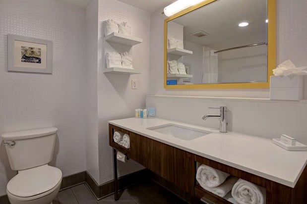 Images Hampton Inn Olive Branch