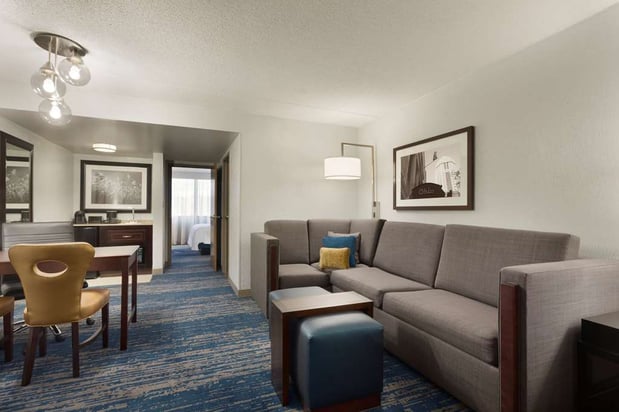 Images Embassy Suites by Hilton Columbus