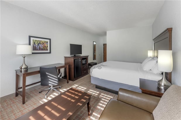Images Best Western Plus Fredericksburg