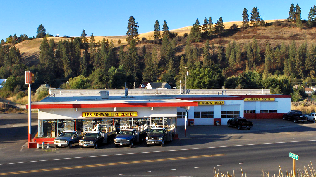 Les Schwab Tire Center