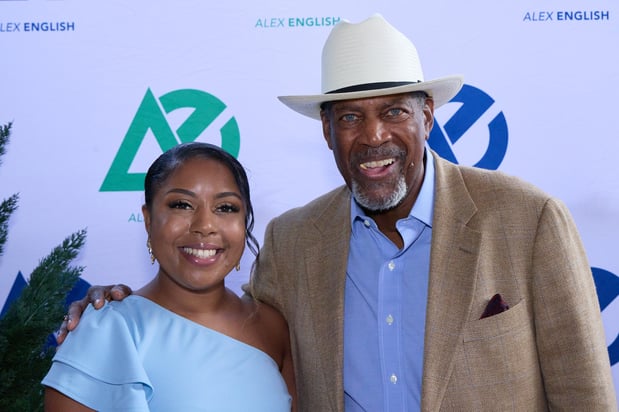 Images ESNTL Headshots