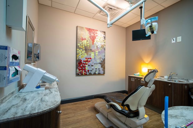 Images Mississippi Dental Center