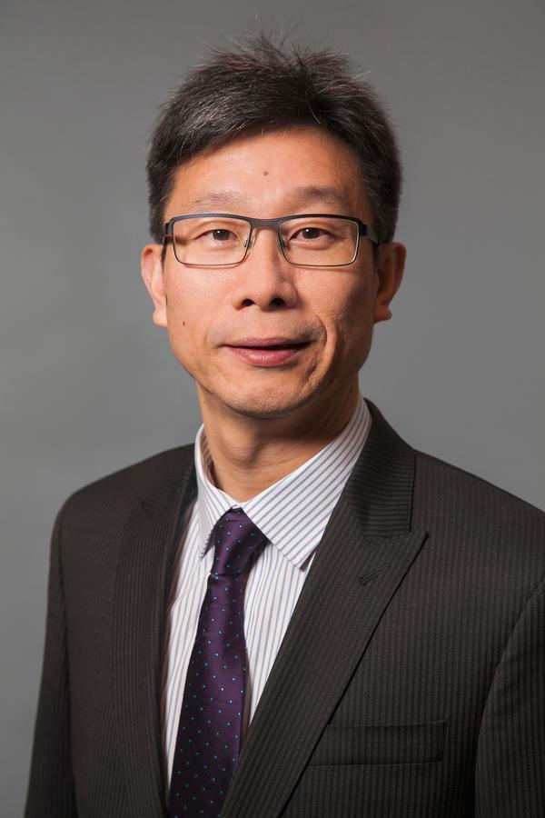Edward Jones - Financial Advisor: William Yi Wang, CFP®|DFSA™|CEA® in South Surrey