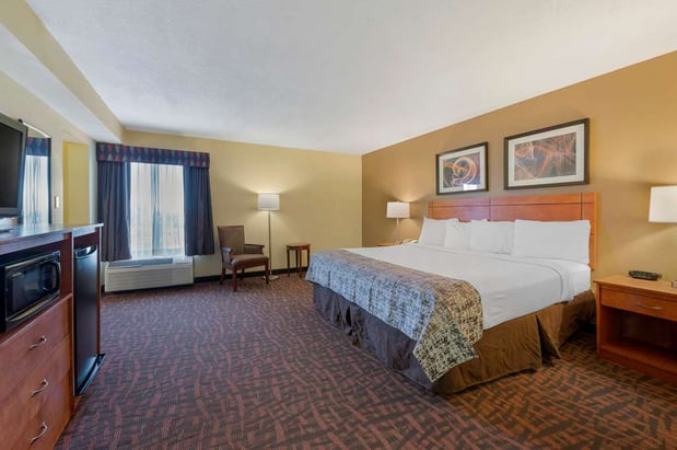 Images Best Western Louisville East Inn & Suites