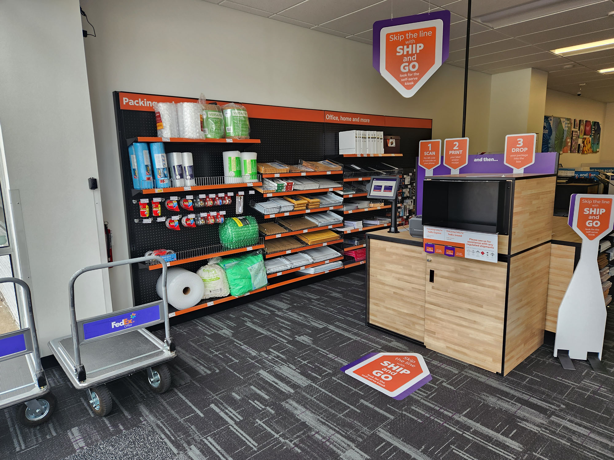 FedEx Office Print & Ship Center Image