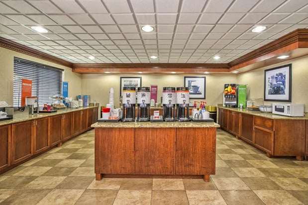 Images Hampton Inn Detroit/Belleville-Airport Area