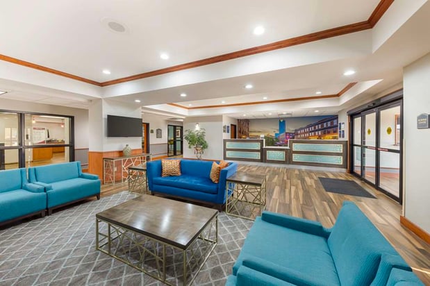 Images Best Western Plus Midwest City Inn & Suites