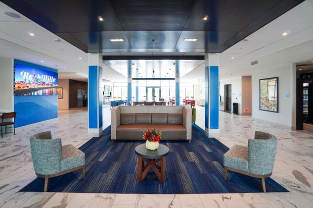 Images Holiday Inn Express & Suites Franklin - Berry Farms by IHG