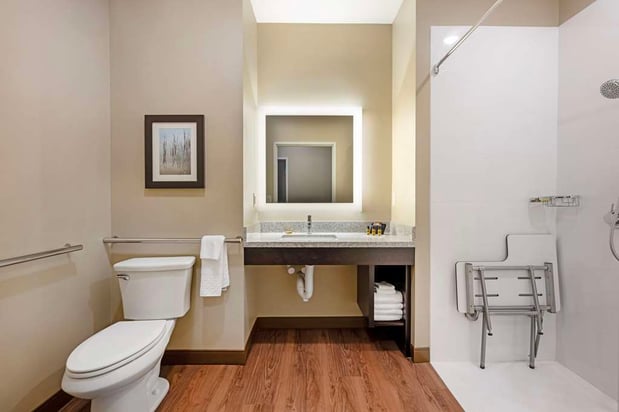 Images Best Western Plus Lakeview Hotel