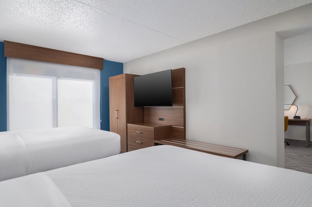 Images Holiday Inn Express & Suites Bentonville by IHG