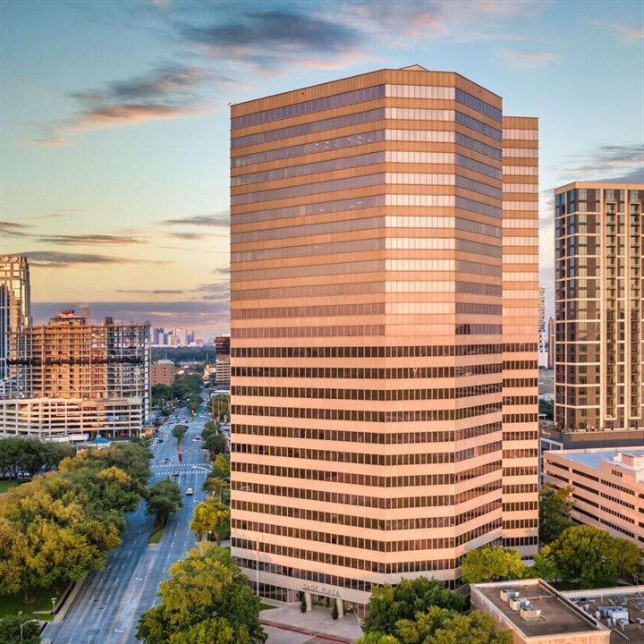 Images Adam John Badeaux - Associate Advisor, Ameriprise Financial Services, LLC