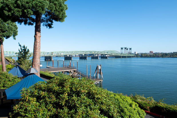 Images Holiday Inn Portland - Columbia Riverfront by IHG