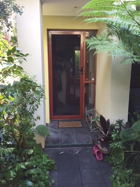 Images Vincent Security - Crimsafe Security Screens & Doors Brisbane
