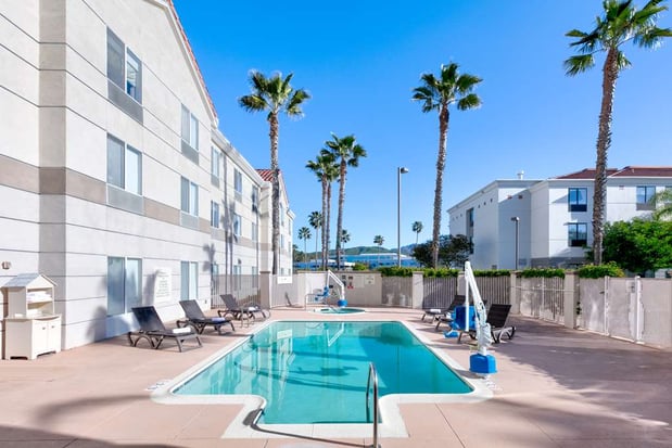 Images Hilton Garden Inn Irvine East/Lake Forest