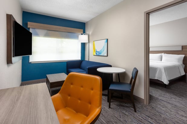 Images Holiday Inn Express Foster Lodge