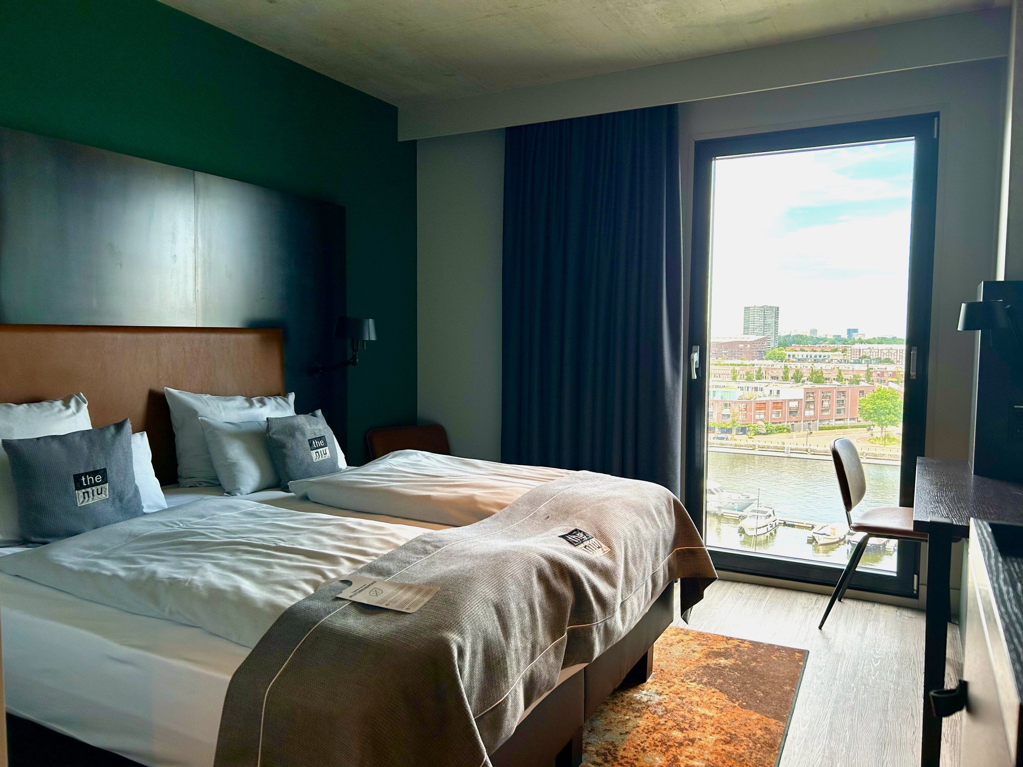 Foto's Holiday Inn - the niu, Fender Amsterdam by IHG