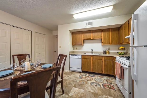 Images Olive Branch Townhomes