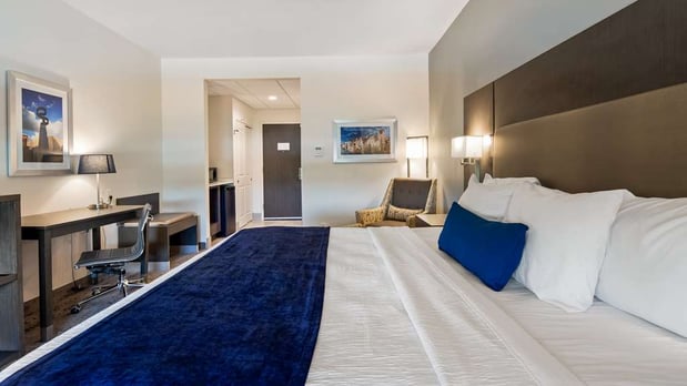 Images Best Western Plus Roland Inn & Suites