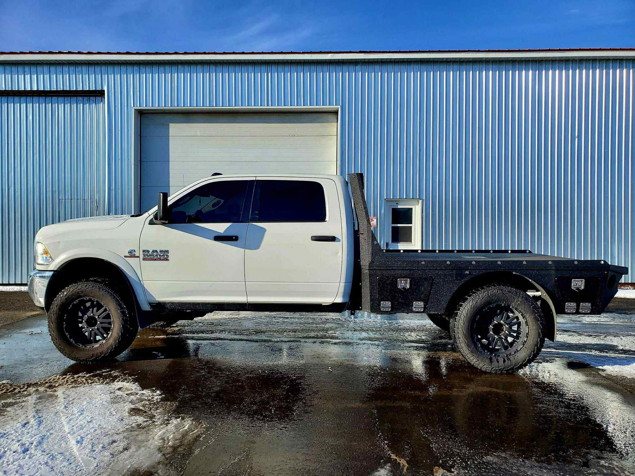 Images Summum Liner Terrebonne