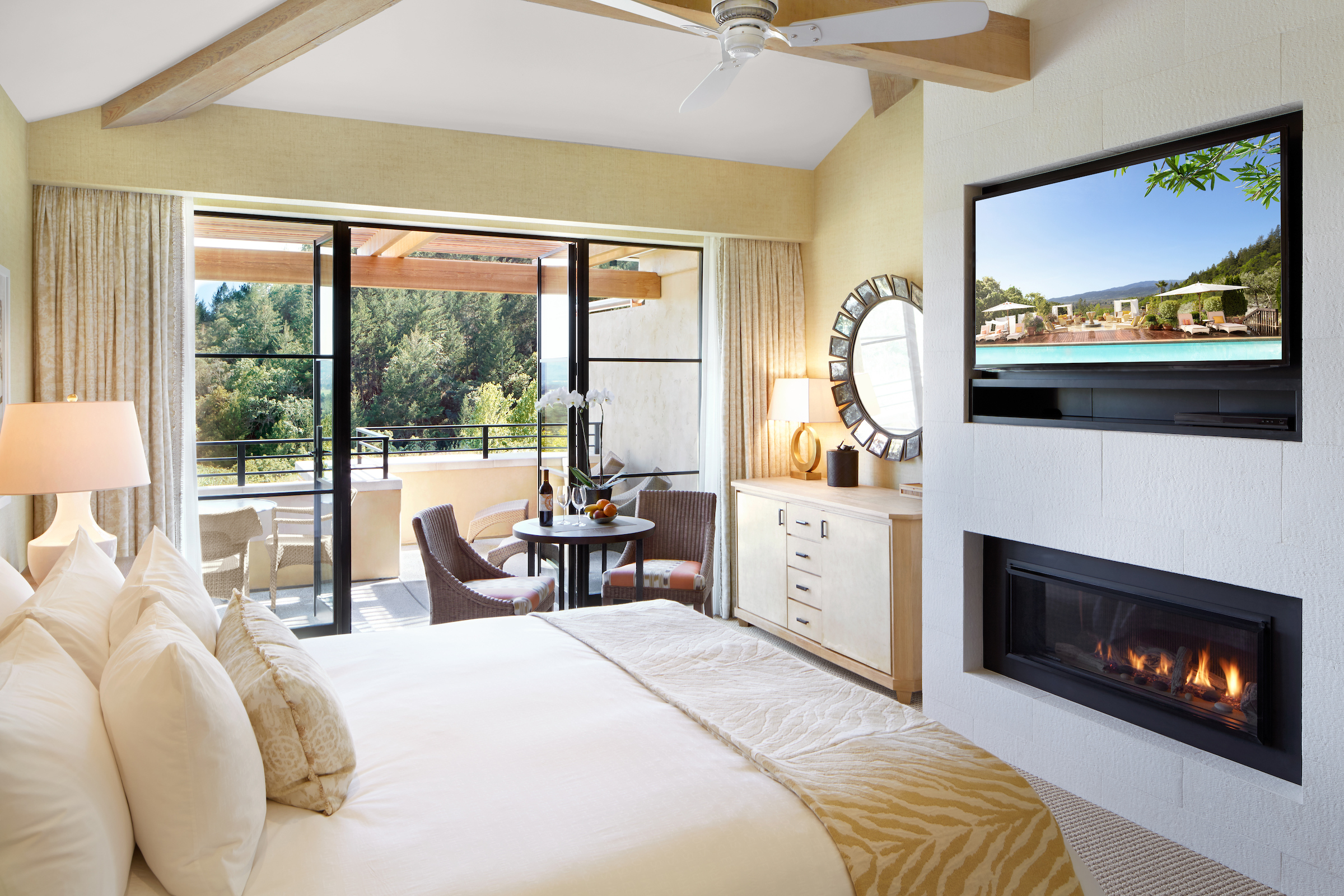 Guestroom with Fireplace