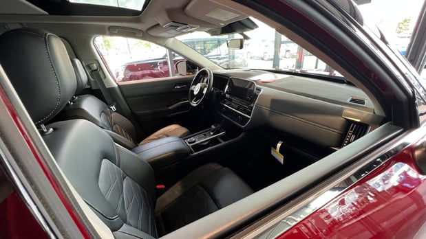 Images Jeff Wyler Nissan of Cincinnati