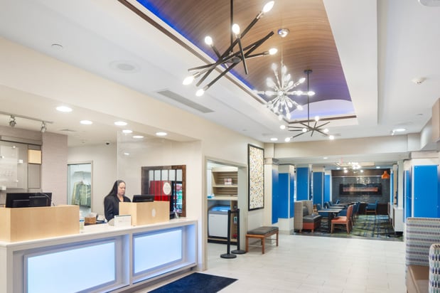 Images Holiday Inn Express & Suites Stroudsburg-Poconos by IHG