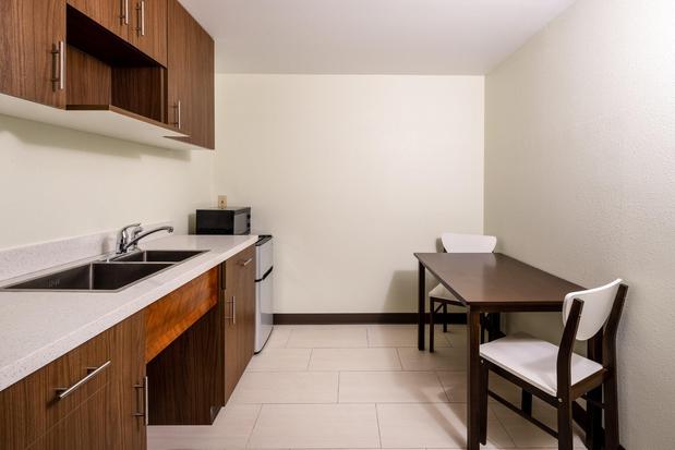 Images Holiday Inn Express Coventry S - West Warwick Area by IHG